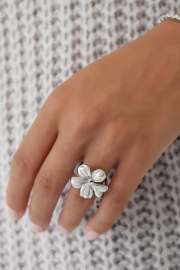 Ring floral romance | zilver kleur