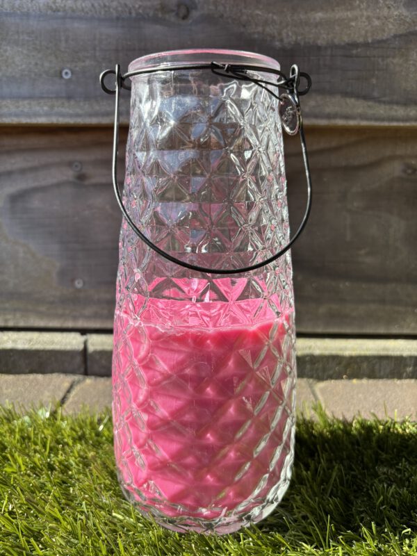 Home Society - kaars - vitra - hangkaars - roze - 9.7x9.7x21.5 cm