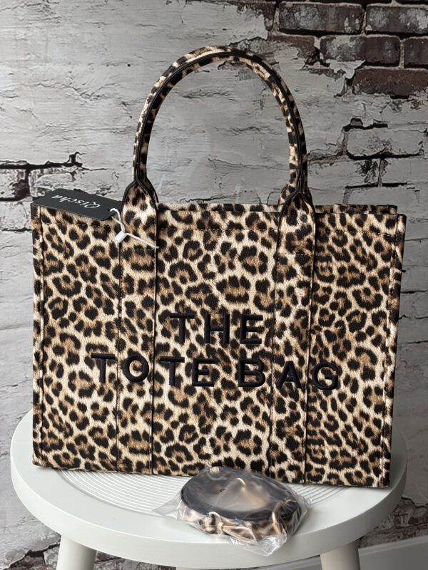 Qischa handtas The Tote Bag leopard bruin