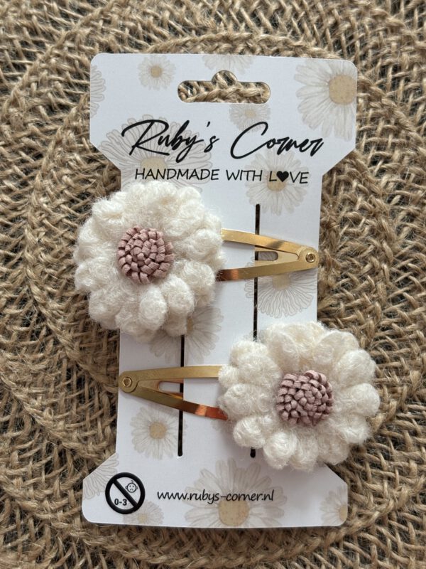 Klik klak speldjes bloem Ruby's Corner