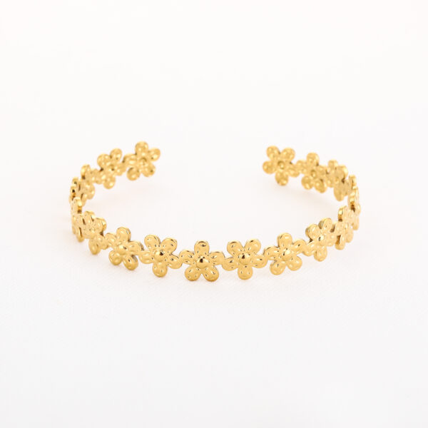 Armband bloemetjes bangle