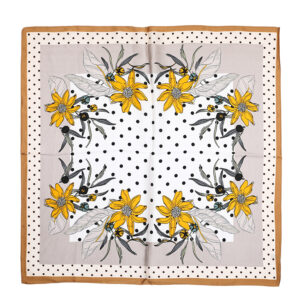 Sjaaltje bruin / okergeel / grijs met print 70 x 70 cm