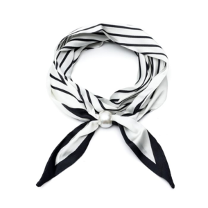 Sjaal streep offwhite - zwart met parelkraal