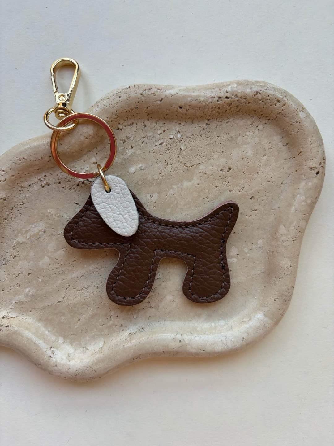 Sleutelhanger hond 100% leer bruin