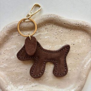 Sleutelhanger hond suede 100% leer bruin